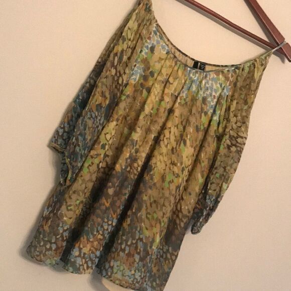 Bellatrix Silk Cold Shoulder Blouse - Size Medium - Picture 1 of 7